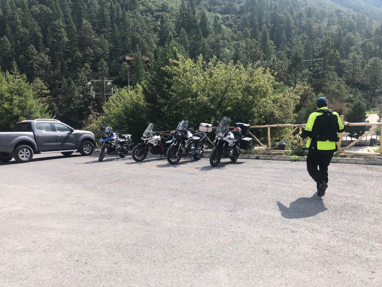 BMW Euromotors - Bosques de Monterreal